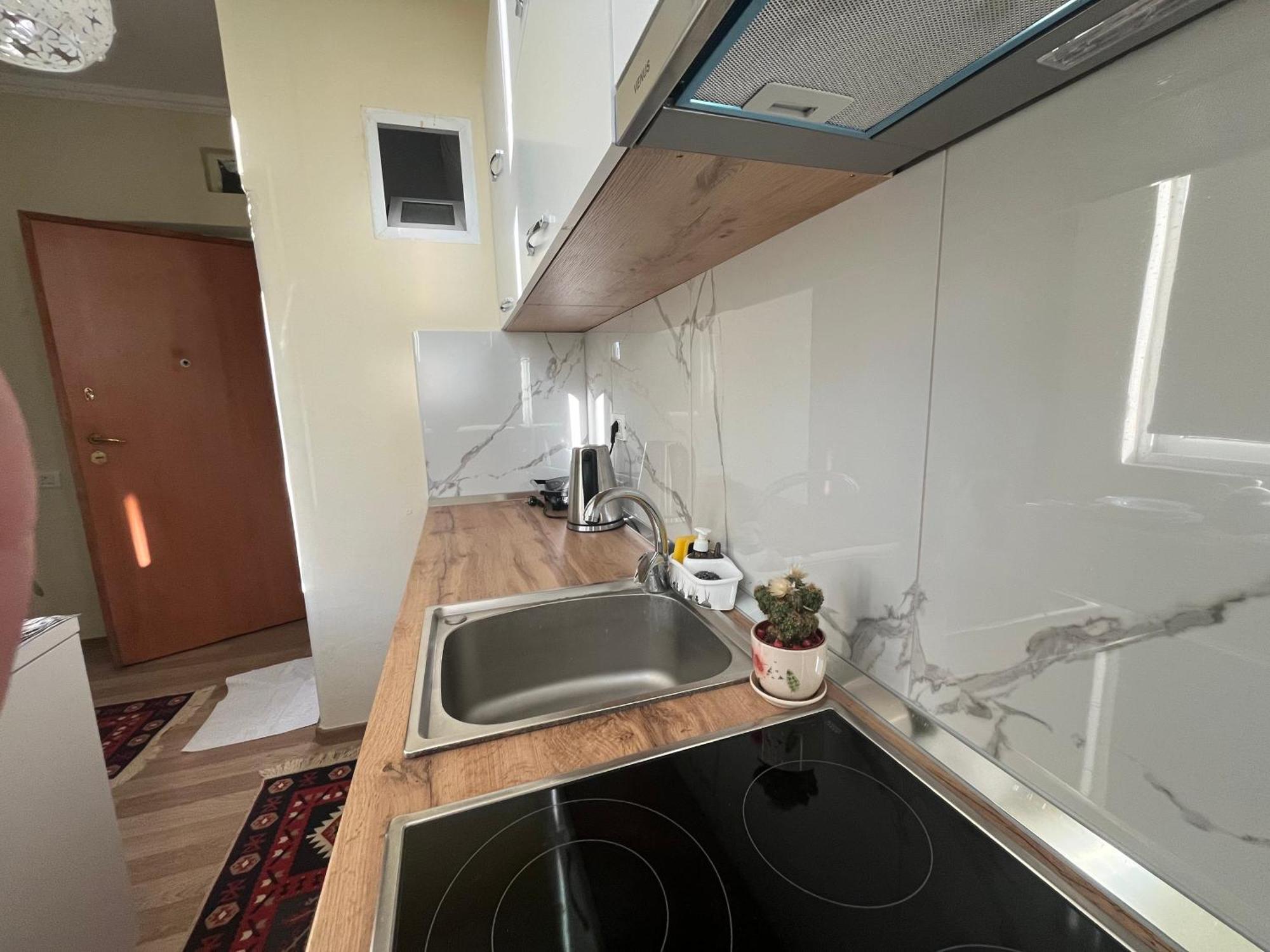 Evis House Apartment Tirana